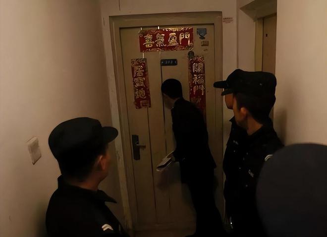 居太吵有什么方法来解决j9九游会登录楼上邻(图4)